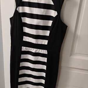 Black and White Striped Knee-Length Sheath Dress